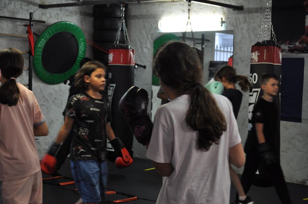 Cours de cardio boxing — La Valette-du-Var